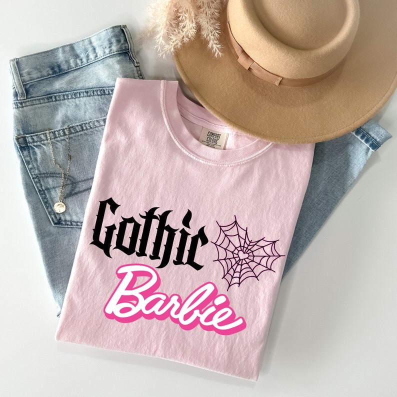 Gothic Barbie Heart Graphic Halloween T-shirt
