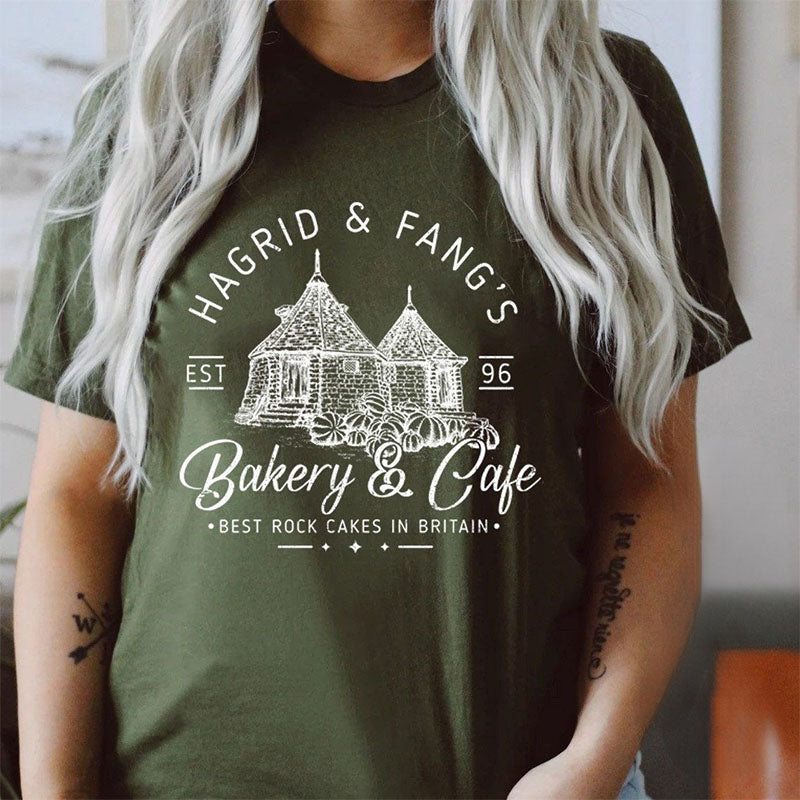 HP Wizard Bakery Casual T-shirt
